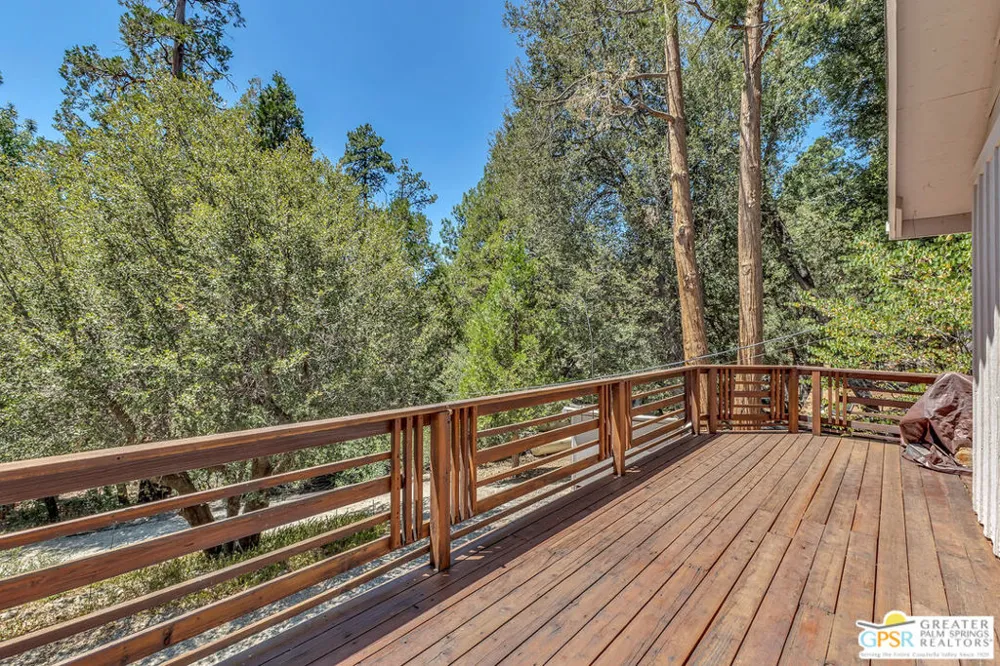 25280 Azalea Drive Idyllwild, CA 92549