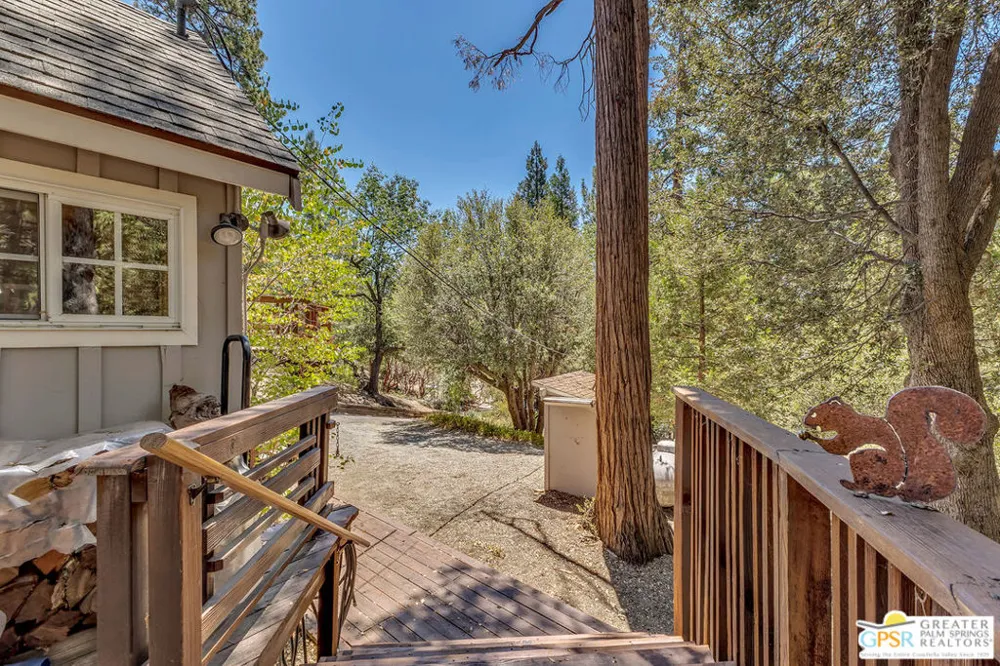 25280 Azalea Drive Idyllwild, CA 92549