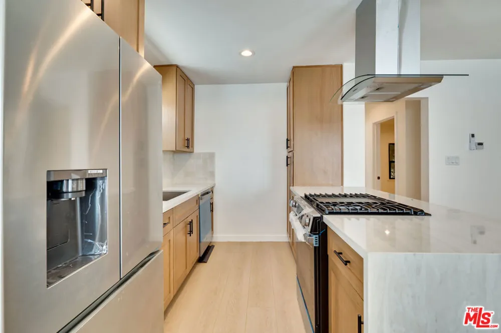 926 Spaulding Avenue #8 West Hollywood, CA 90046