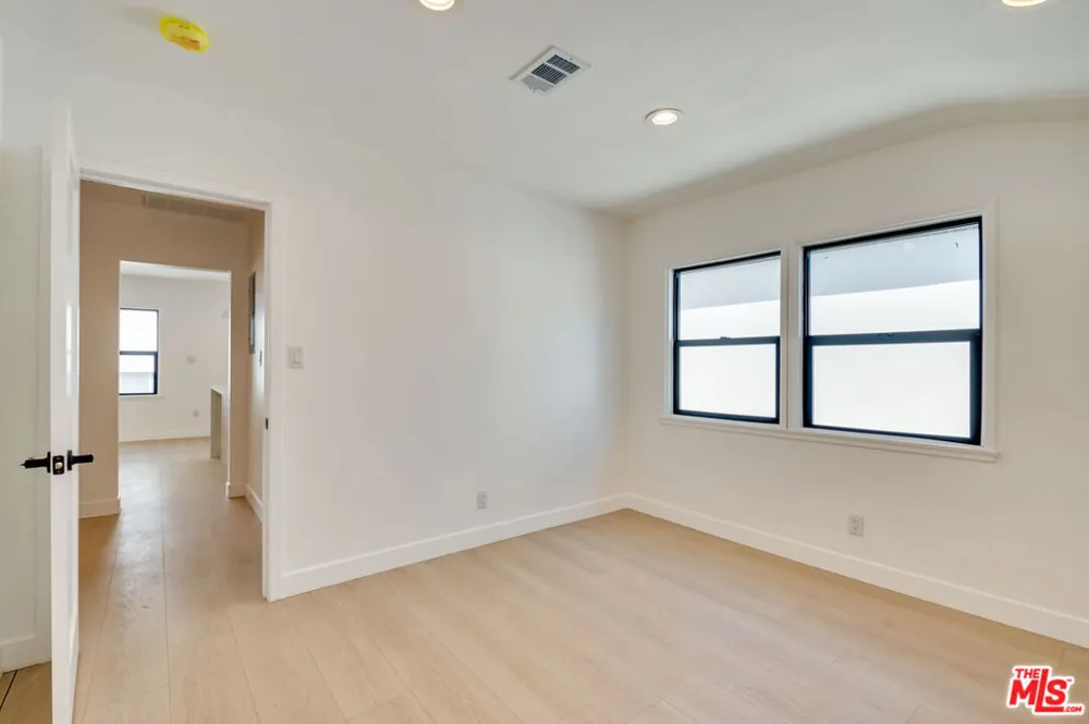 926 Spaulding Avenue #8 West Hollywood, CA 90046