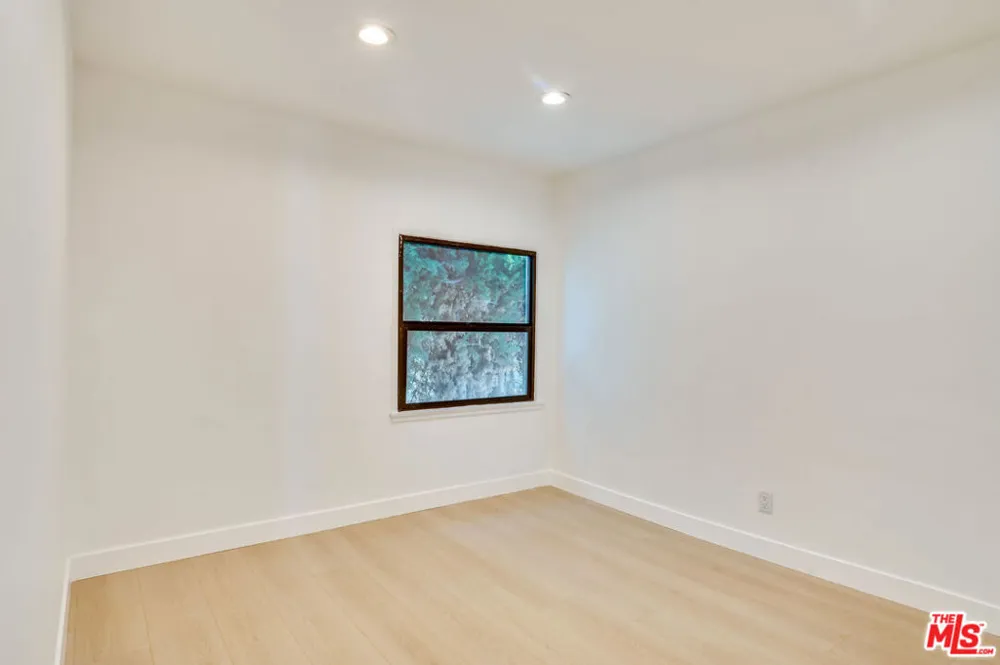 926 Spaulding Avenue #8 West Hollywood, CA 90046