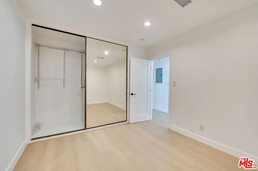 926 Spaulding Avenue #8 West Hollywood, CA 90046