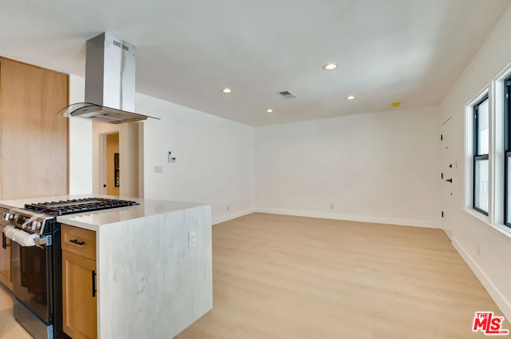 926 Spaulding Avenue #8 West Hollywood, CA 90046