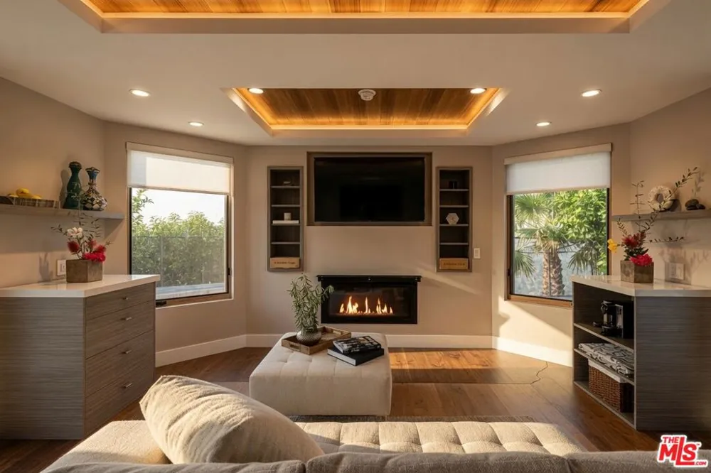 2715 Edwin Place Los Angeles, CA 90046