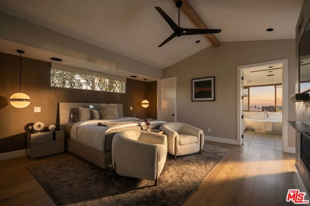 2715 Edwin Place Los Angeles, CA 90046