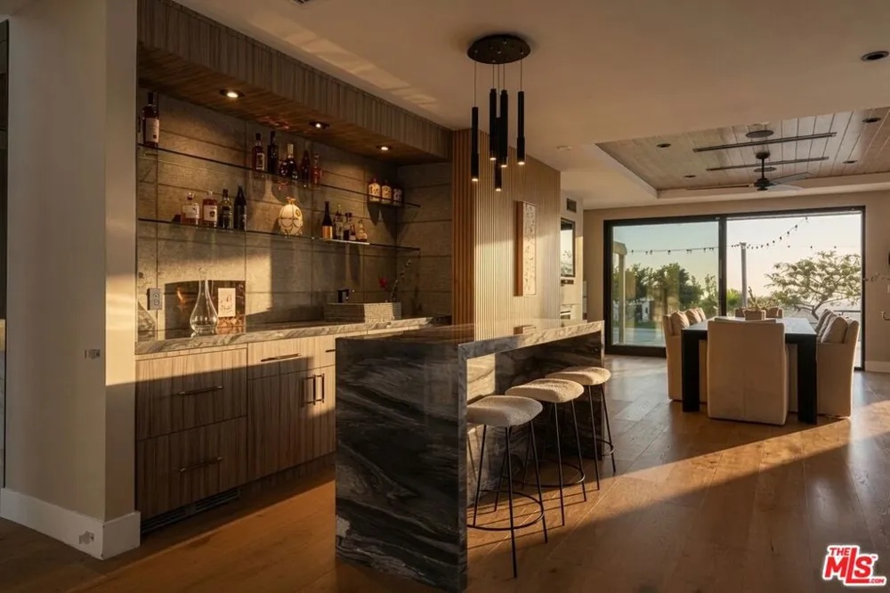 2715 Edwin Place Los Angeles, CA 90046