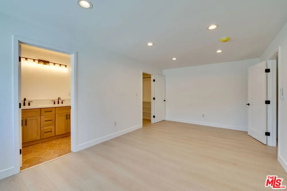 926 Spaulding Avenue #10 West Hollywood, CA 90046