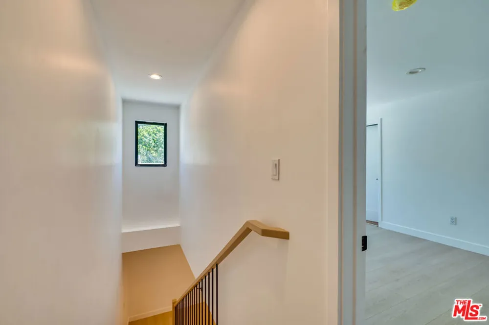 926 Spaulding Avenue #10 West Hollywood, CA 90046