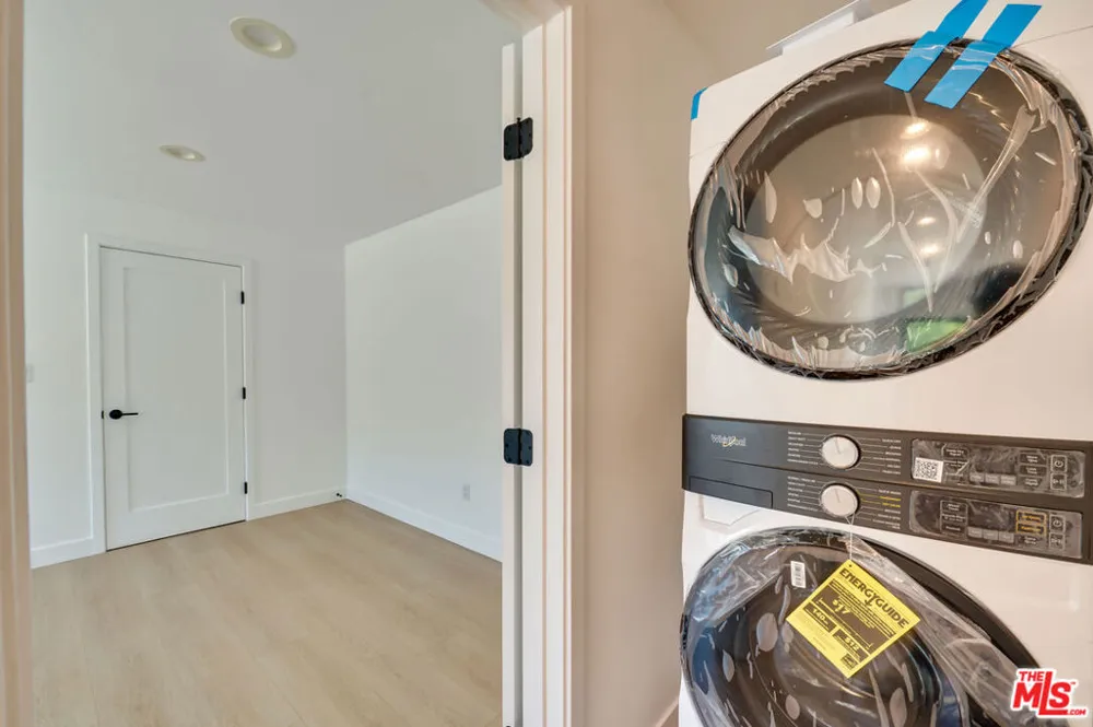 926 Spaulding Avenue #10 West Hollywood, CA 90046