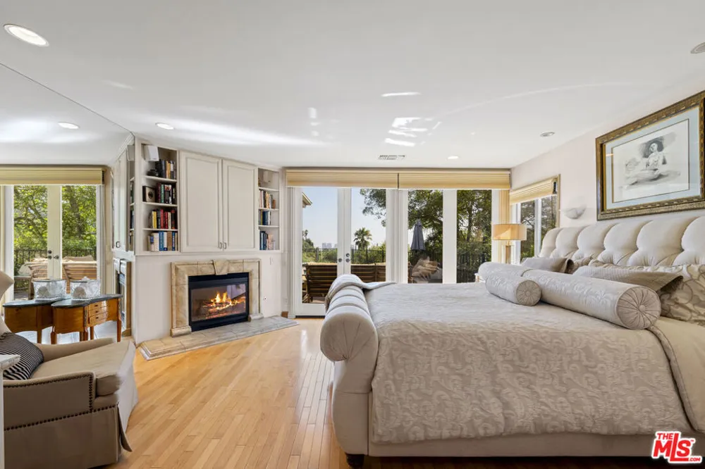 1457 Claridge Drive Beverly Hills, CA 90210