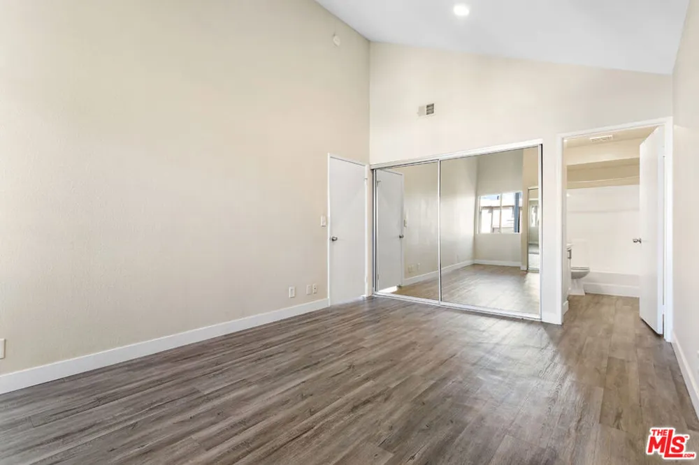 1626 Malcolm Avenue #102 Los Angeles, CA 90024