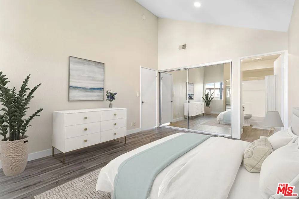 1626 Malcolm Avenue #102 Los Angeles, CA 90024