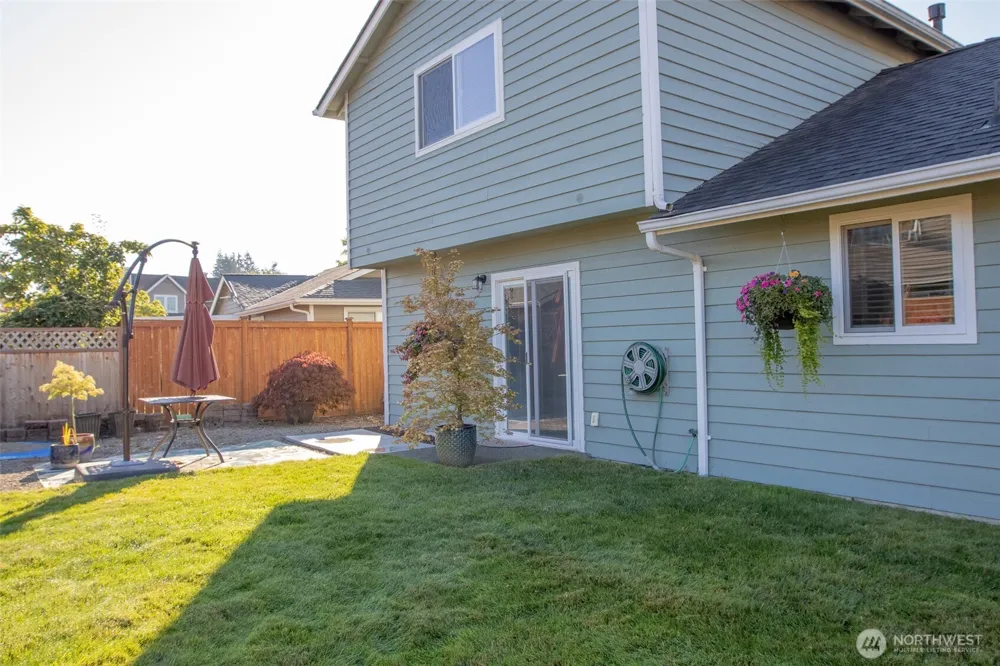 1416 SW 352nd Court Federal Way, WA 98023