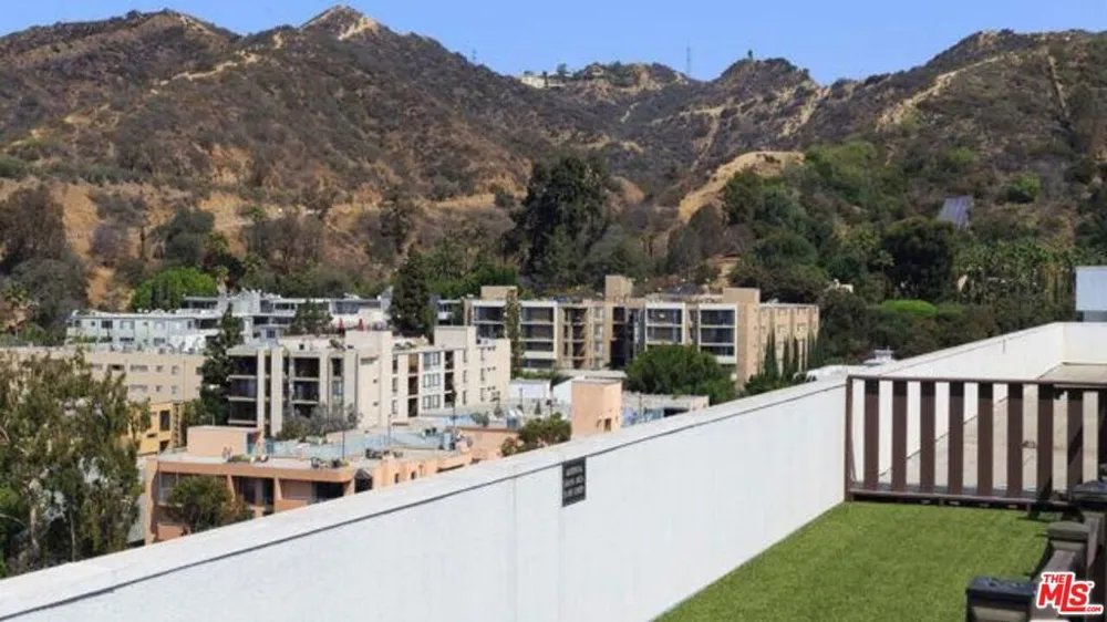 7250 Franklin Avenue #616 Los Angeles, CA 90046