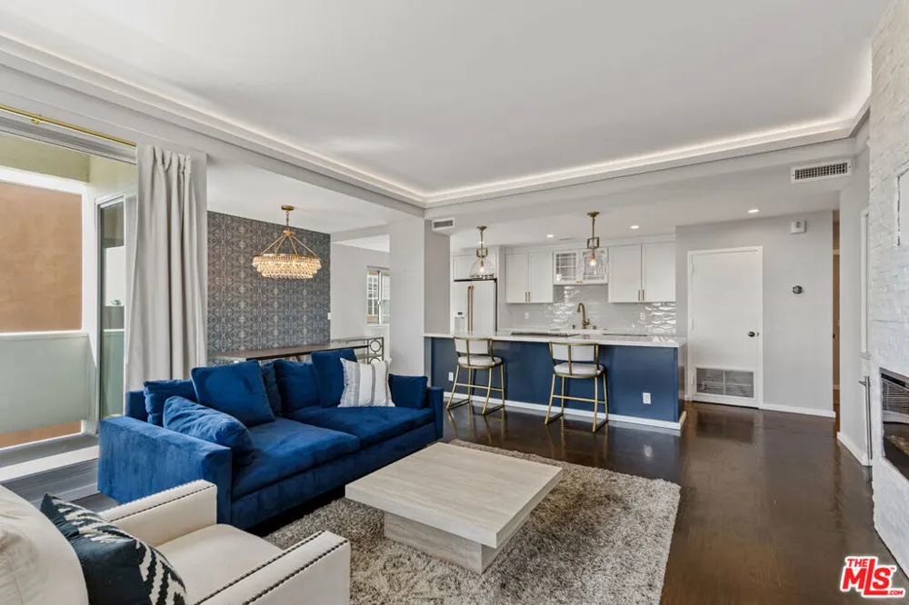 7250 Franklin Avenue #616 Los Angeles, CA 90046