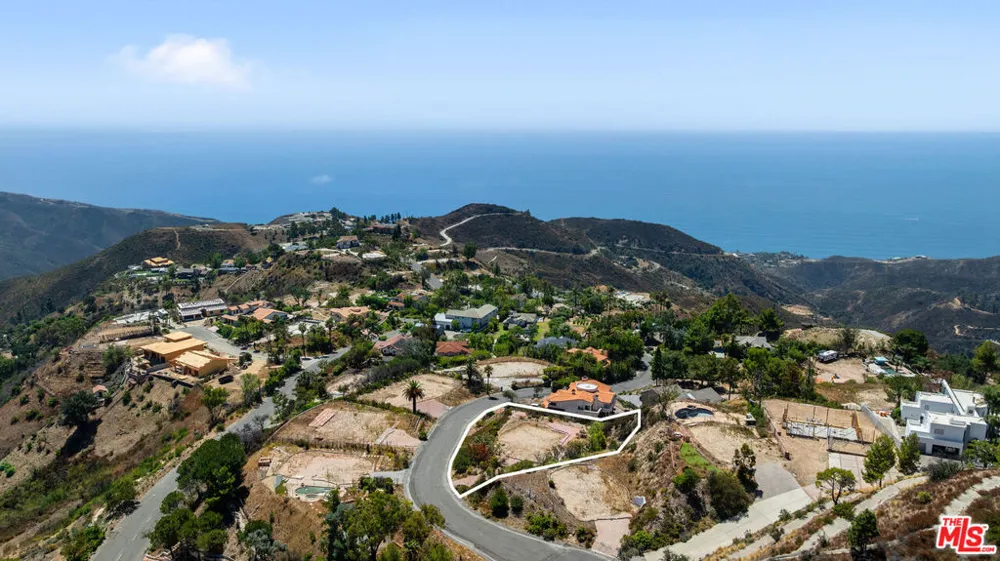 23468 W Moon Shadows Drive Malibu, CA 90265