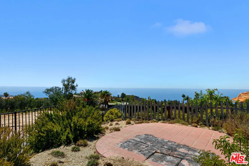 23468 W Moon Shadows Drive Malibu, CA 90265