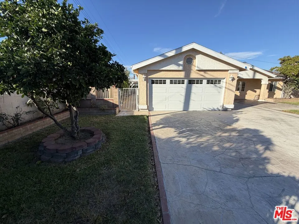 14803 Light Street Whittier, CA 90604