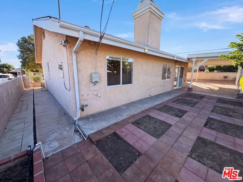 14803 Light Street Whittier, CA 90604