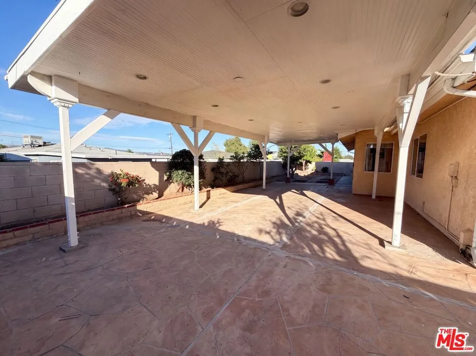 14803 Light Street Whittier, CA 90604