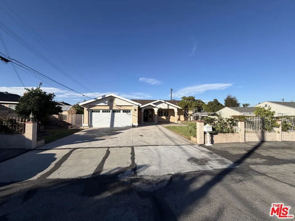 14803 Light Street Whittier, CA 90604