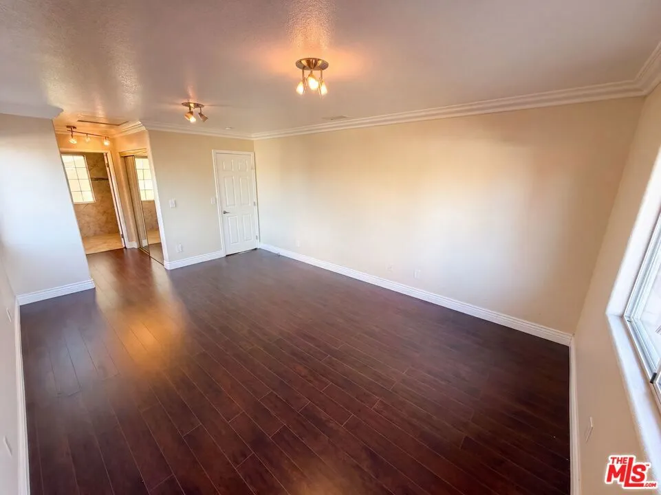 14803 Light Street Whittier, CA 90604