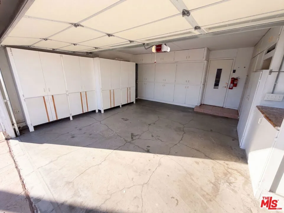 14803 Light Street Whittier, CA 90604