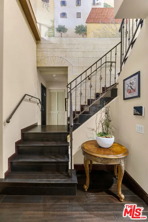 360 S Crescent Drive Beverly Hills, CA 90212