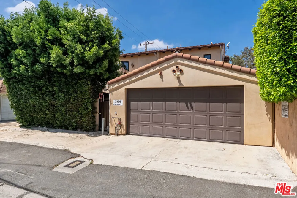 360 S Crescent Drive Beverly Hills, CA 90212