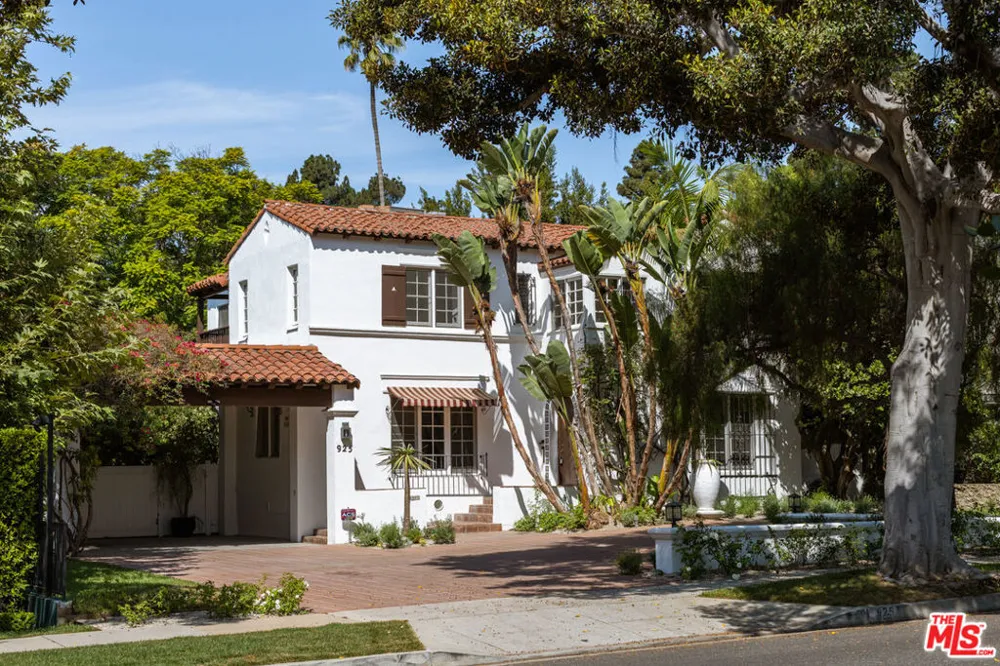 925 Rexford Drive Beverly Hills, CA 90210
