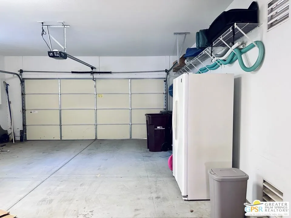 78703 Stansbury Court Palm Desert, CA 92211