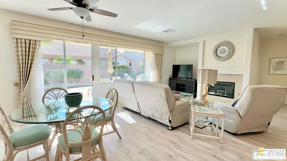 78703 Stansbury Court Palm Desert, CA 92211