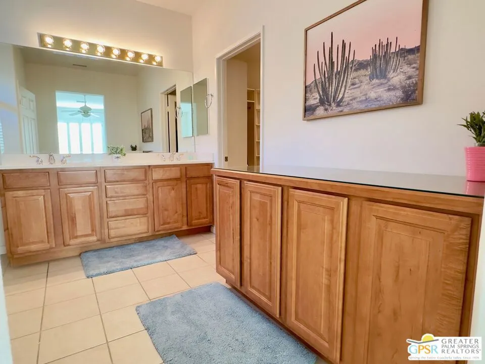 78703 Stansbury Court Palm Desert, CA 92211