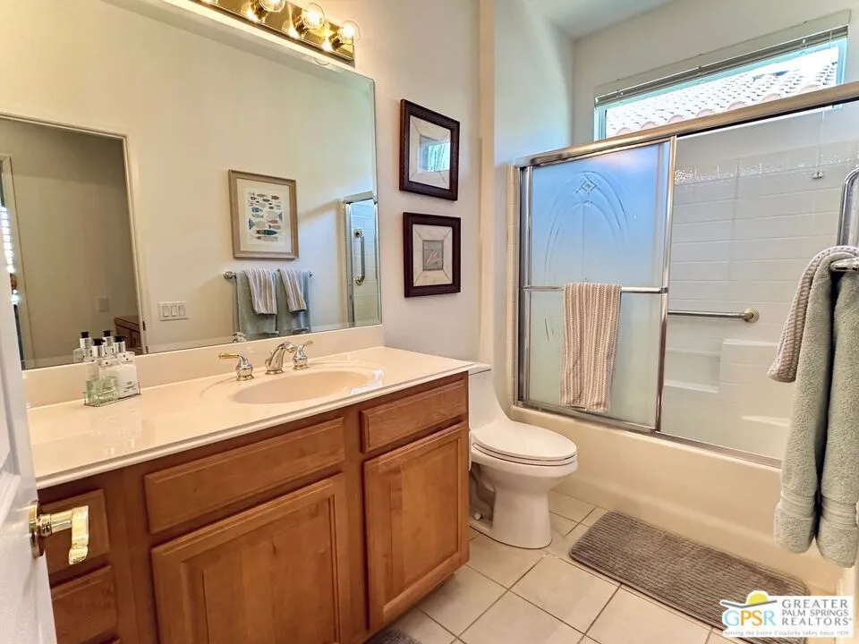 78703 Stansbury Court Palm Desert, CA 92211