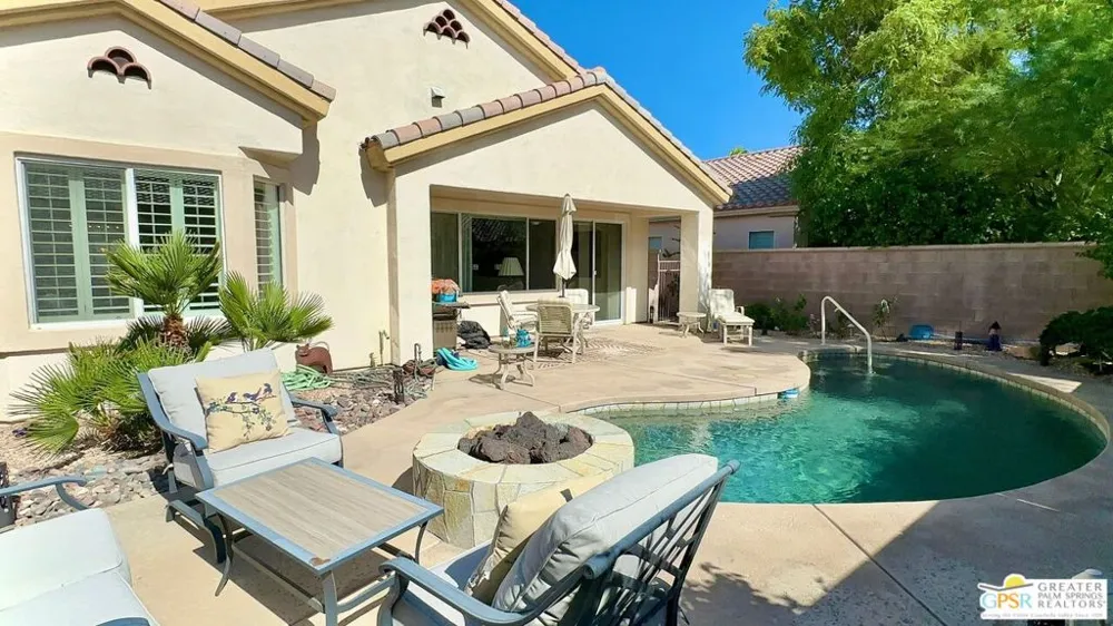 78703 Stansbury Court Palm Desert, CA 92211