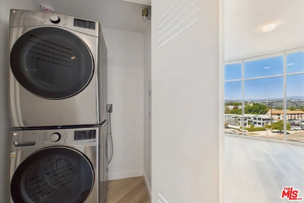 9900 Venice #610 Culver City, CA 90232
