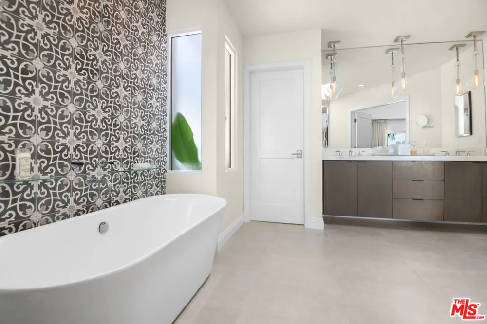 6311 Tantalus Drive Malibu, CA 90265
