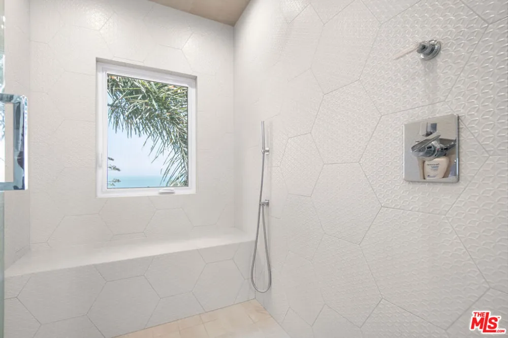 6311 Tantalus Drive Malibu, CA 90265