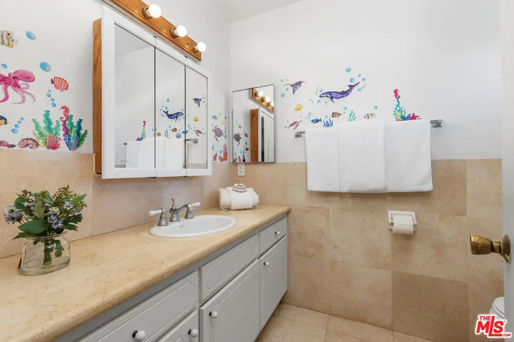 999 E Valley Boulevard #140 Alhambra, CA 91801