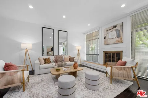 1425 Stanford Street #5
