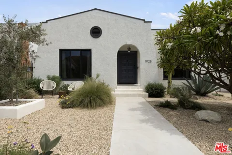1928 Berendo Street
