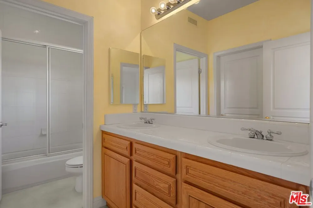 1492 Paseo De Oro Los Angeles, CA 90272
