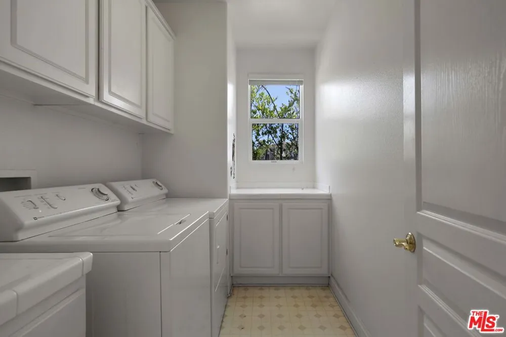 1492 Paseo De Oro Los Angeles, CA 90272