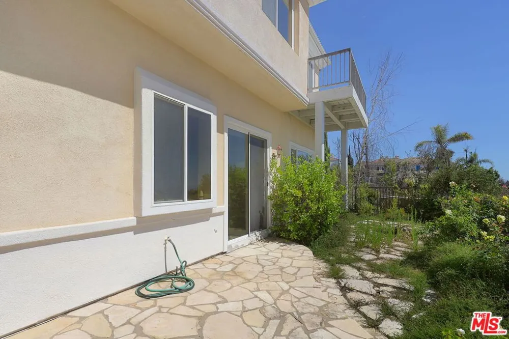 1492 Paseo De Oro Los Angeles, CA 90272