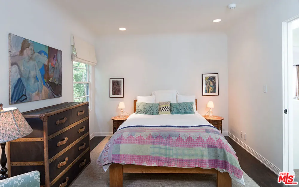12307 7th Helena Drive Los Angeles, CA 90049
