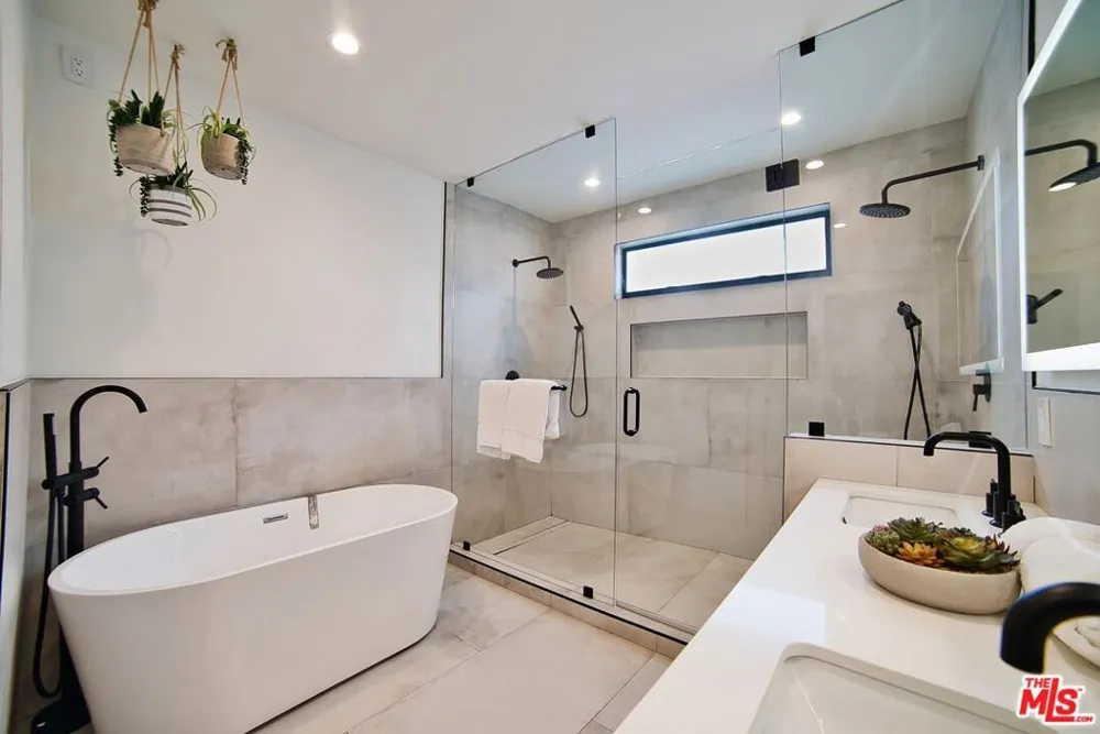 6112 Maryland Drive Los Angeles, CA 90048