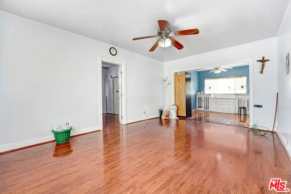 549 Hargrave Street Inglewood, CA 90302
