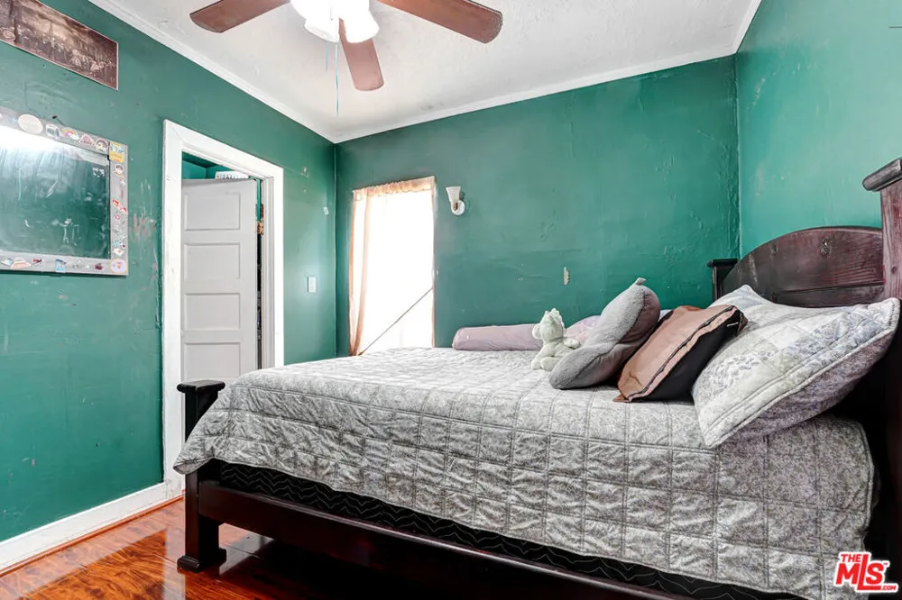 549 Hargrave Street Inglewood, CA 90302