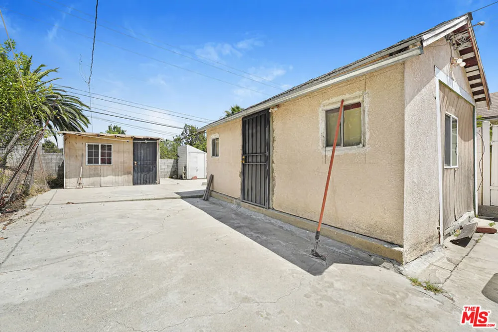 549 Hargrave Street Inglewood, CA 90302