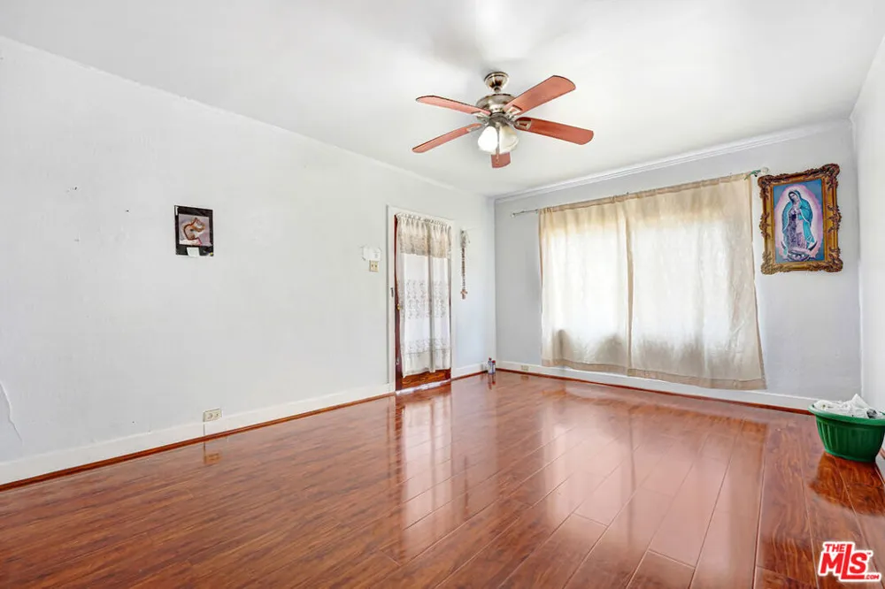 549 Hargrave Street Inglewood, CA 90302